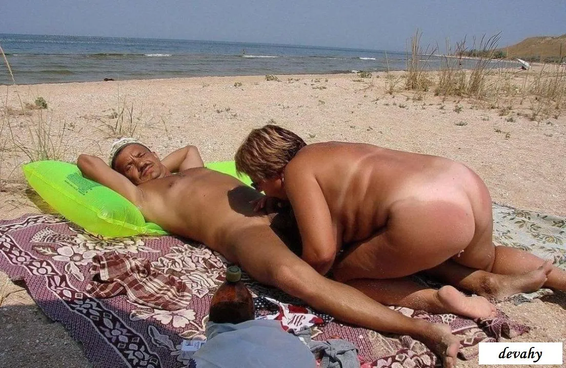 Жена на пляже ню - секс и эротика